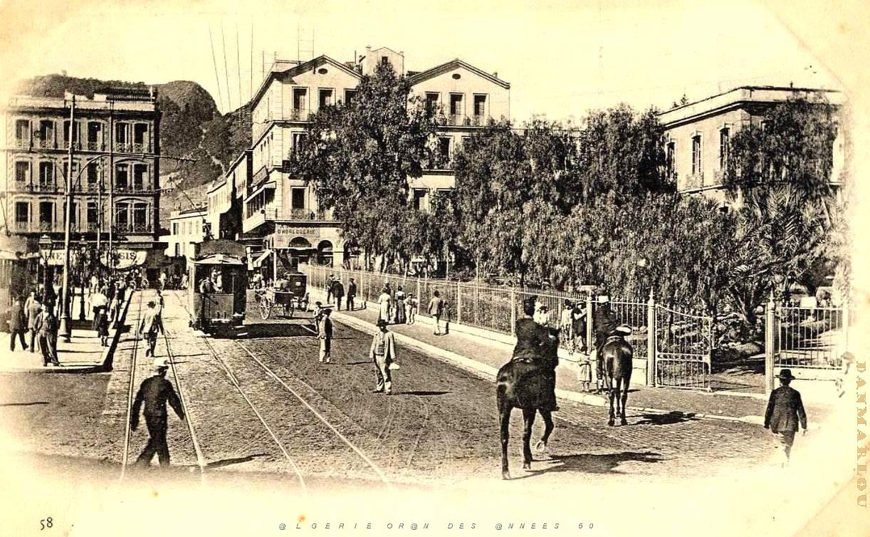 PA j- 002- Cercle des officiers.JPG